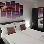 Iva & Ammm Apartman Malinska