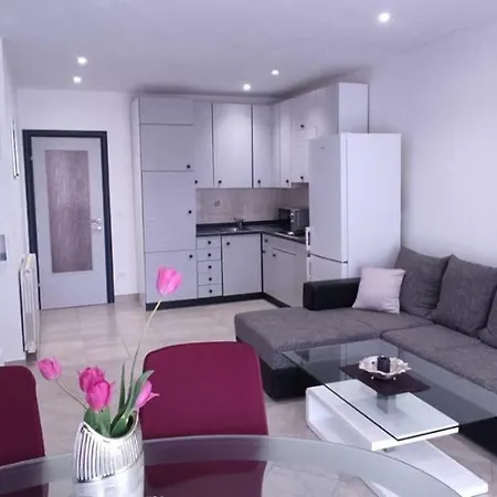 Iva & Ammm Apartment